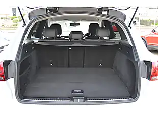 Used 2019 Mercedes-Benz Glc Sport Iridium Silver - Interior and Exterior details 17