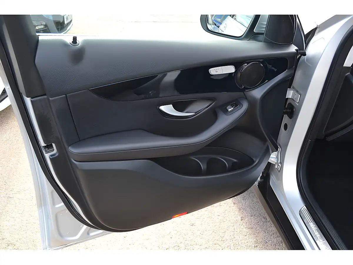 Used 2019 Mercedes-Benz Glc Sport Iridium Silver - Interior and Exterior details 18