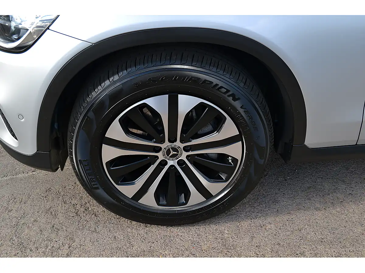 Used 2019 Mercedes-Benz Glc Sport Iridium Silver - Interior and Exterior details 8