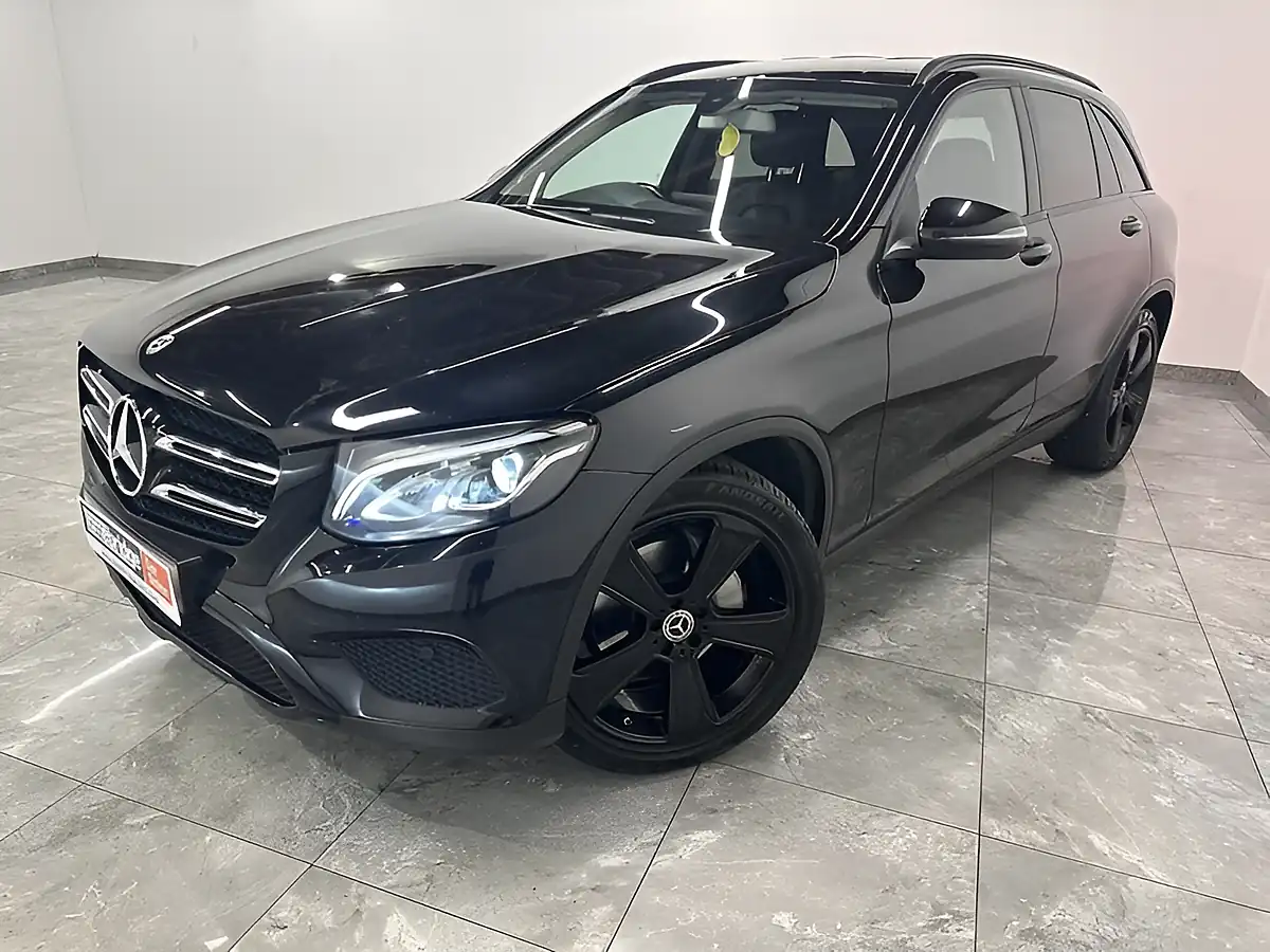 Used 2019 Mercedes-Benz Glc Urban Edition Black - Interior and Exterior details 3