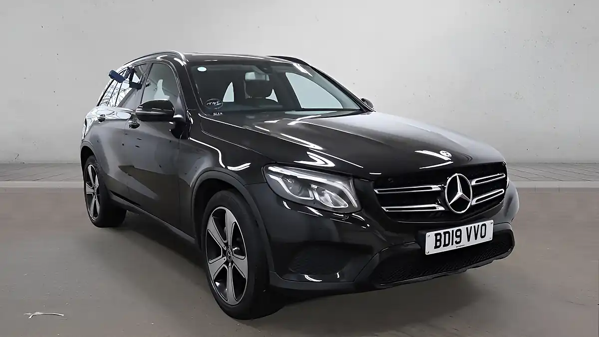 Used 2019 Mercedes-Benz Glc Urban Edition Black - Front View