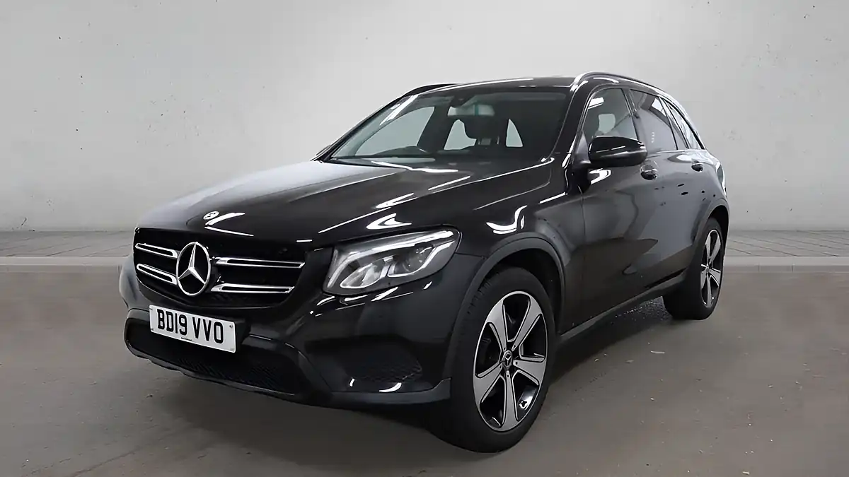 Used 2019 Mercedes-Benz Glc Urban Edition Black - Interior and Exterior details 4