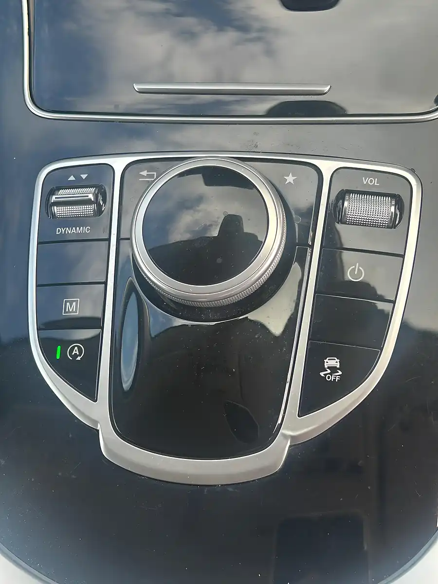 Used 2019 Mercedes-Benz Glc Urban Edition Black - Interior and Exterior details 15