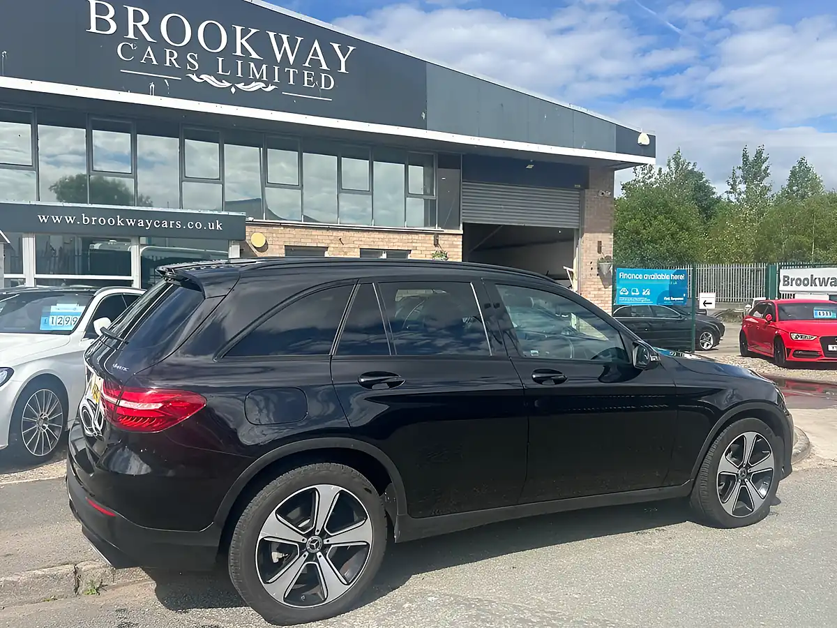 Used 2019 Mercedes-Benz Glc Urban Edition Black - Interior and Exterior details 2