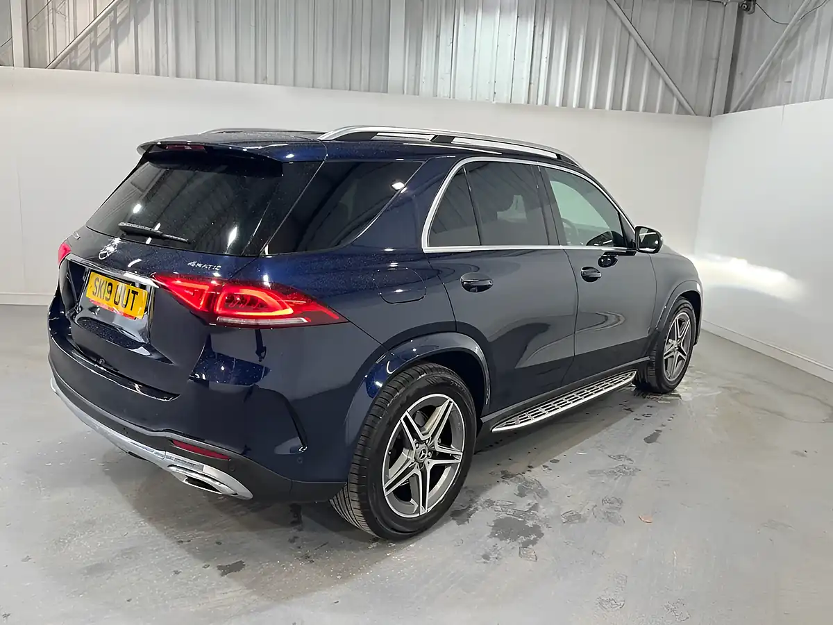 Used 2019 Mercedes-Benz Gle AMG Line Blue - Interior and Exterior details 4