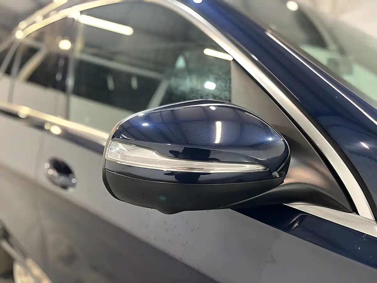 Used 2019 Mercedes-Benz Gle AMG Line Blue - Interior and Exterior details 9