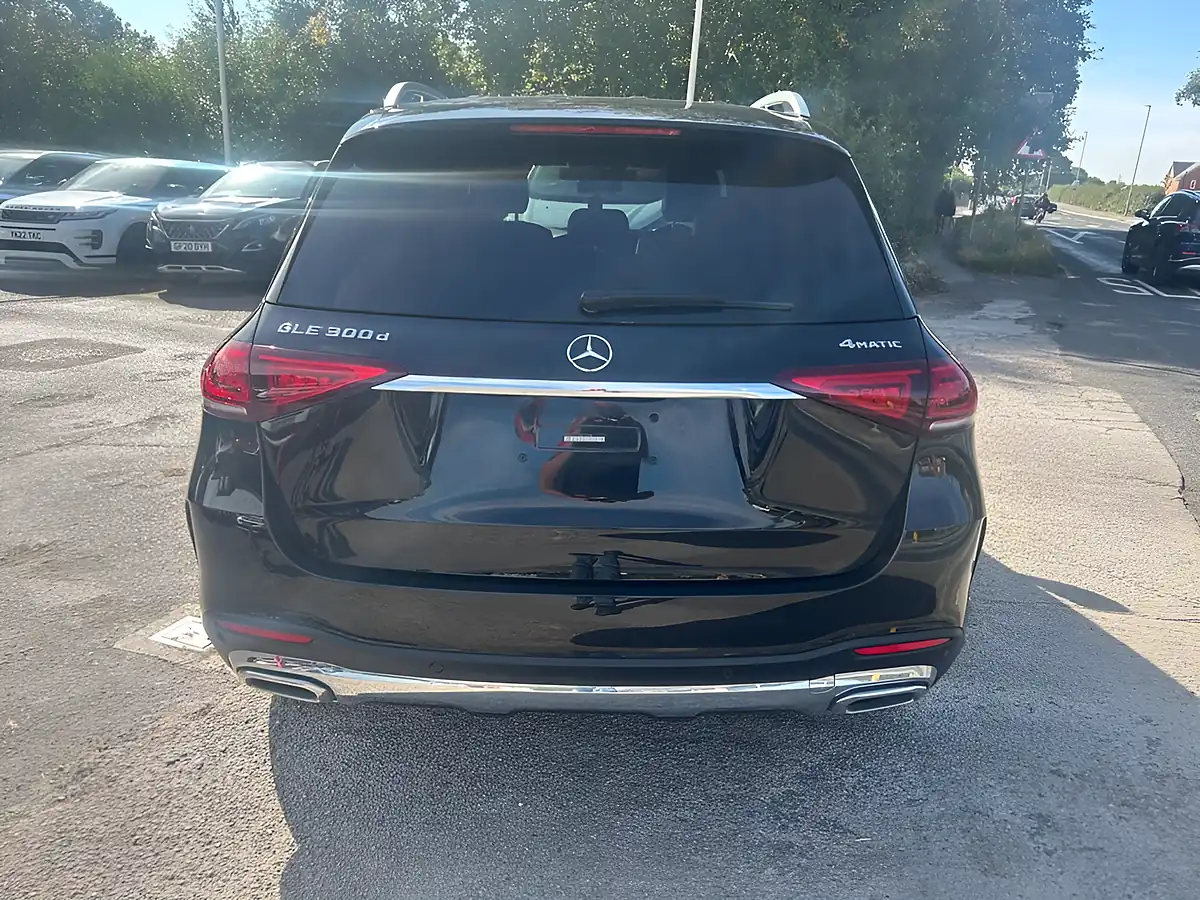 Used 2019 Mercedes-Benz Gle AMG Line (premium) Black - Interior and Exterior details 17