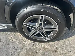 Used 2019 Mercedes-Benz Gle AMG Line (premium) Black - Interior and Exterior details 19