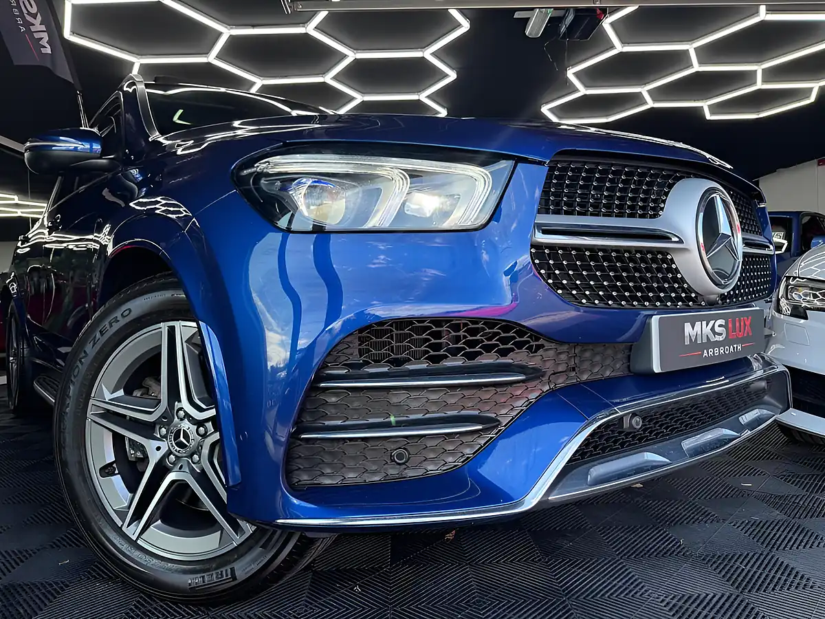 Used 2019 Mercedes-Benz Gle AMG Line (premium Plus) Blue - Front View