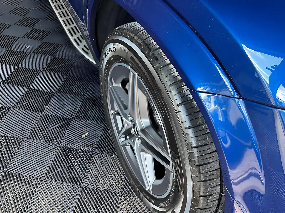 Used 2019 Mercedes-Benz Gle AMG Line (premium Plus) Blue - Interior and Exterior details 12