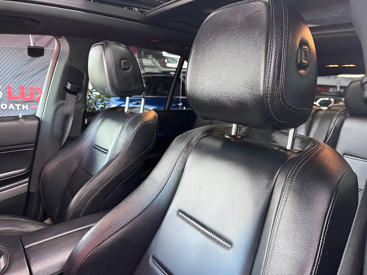 Used 2019 Mercedes-Benz Gle AMG Line (premium Plus) Blue - Interior and Exterior details 15
