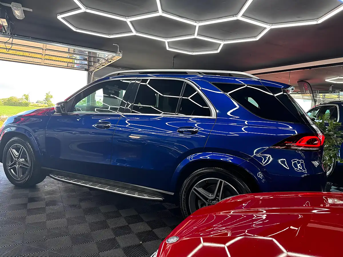 Used 2019 Mercedes-Benz Gle AMG Line (premium Plus) Blue - Interior and Exterior details 8