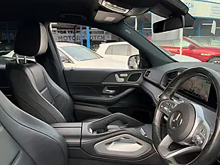 Used 2019 Mercedes-Benz Gle AMG Line White - Interior and Exterior details 12
