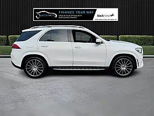 Used 2019 Mercedes-Benz Gle AMG Line White - Interior and Exterior details 4