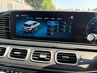 Used 2019 Mercedes-Benz Gle-Class AMG Line Premium Black - Interior and Exterior details 14