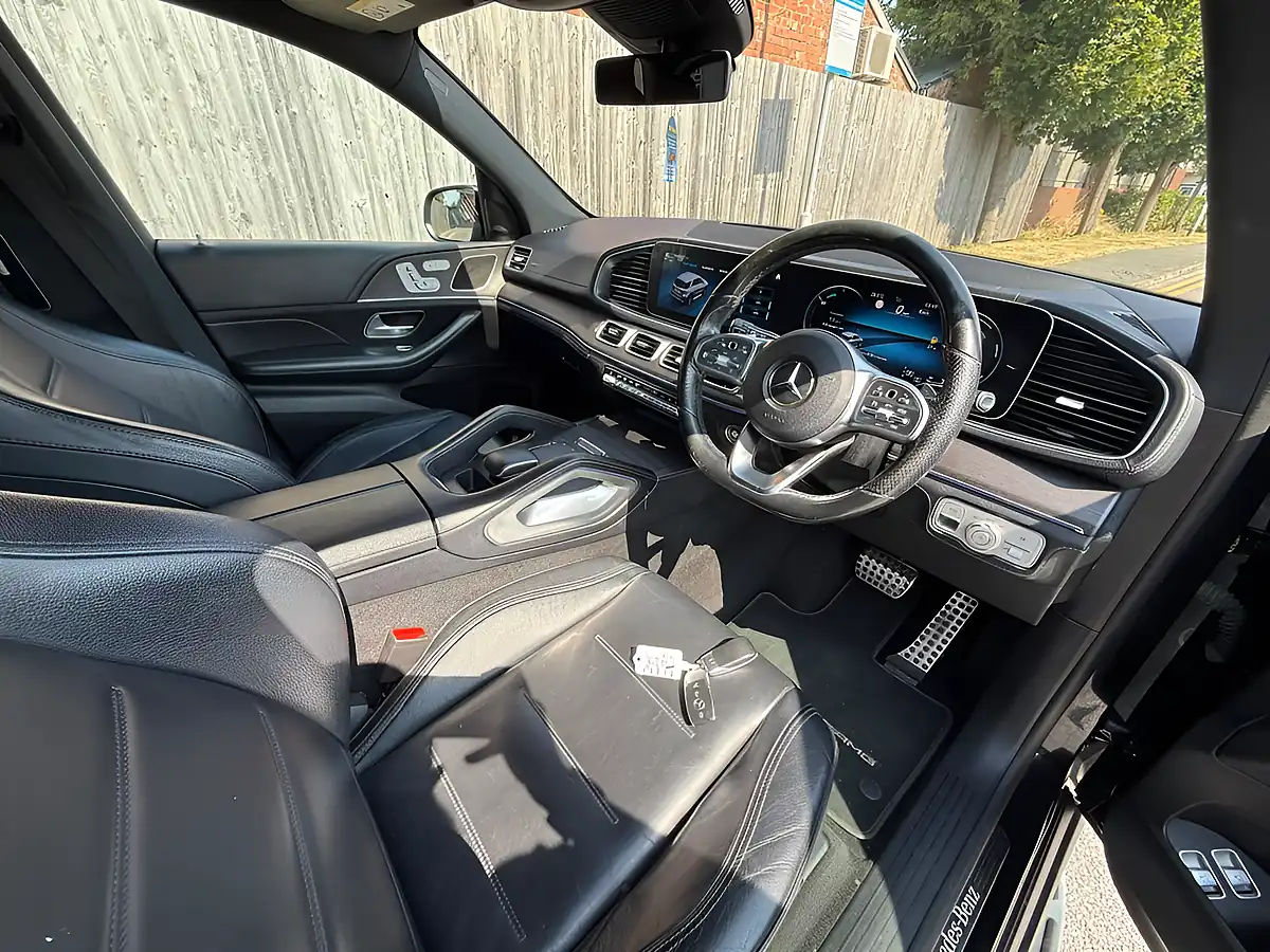 Used 2019 Mercedes-Benz Gle-Class AMG Line Premium Black - Interior and Exterior details 18