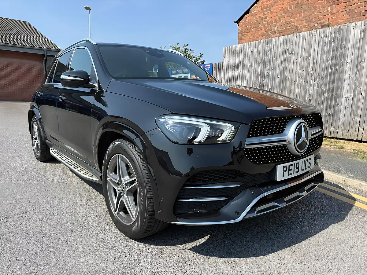 Used 2019 Mercedes-Benz Gle-Class AMG Line Premium Black - Interior and Exterior details 3