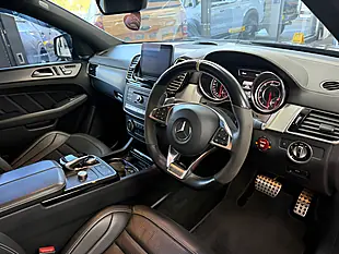 Used 2019 Mercedes-Benz Gle-Class Night Edition Black - Interior and Exterior details 10
