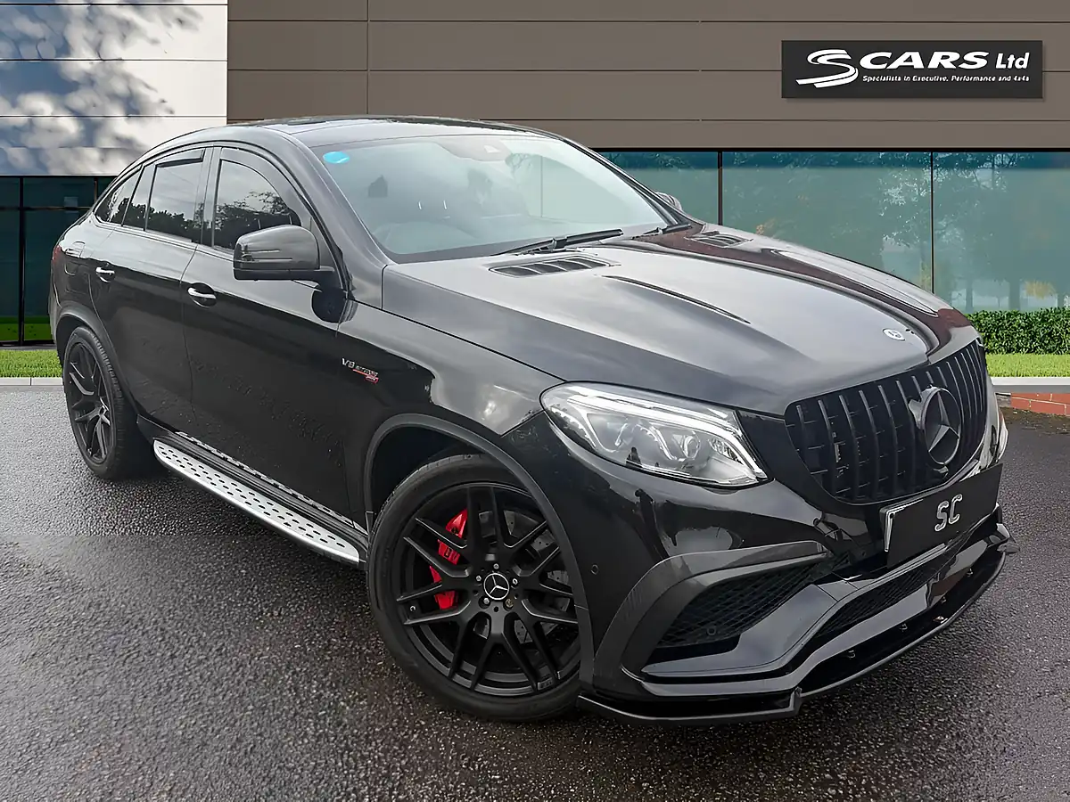 Used 2019 Mercedes-Benz Gle-Class Night Edition Black - Interior and Exterior details 16