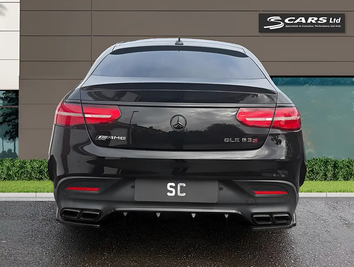 Used 2019 Mercedes-Benz Gle-Class Night Edition Black - Interior and Exterior details 4