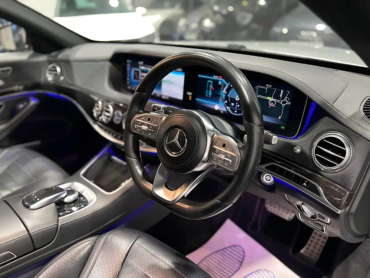 Used 2019 Mercedes-Benz S Class AMG Line (premium) Silver - Interior and Exterior details 16