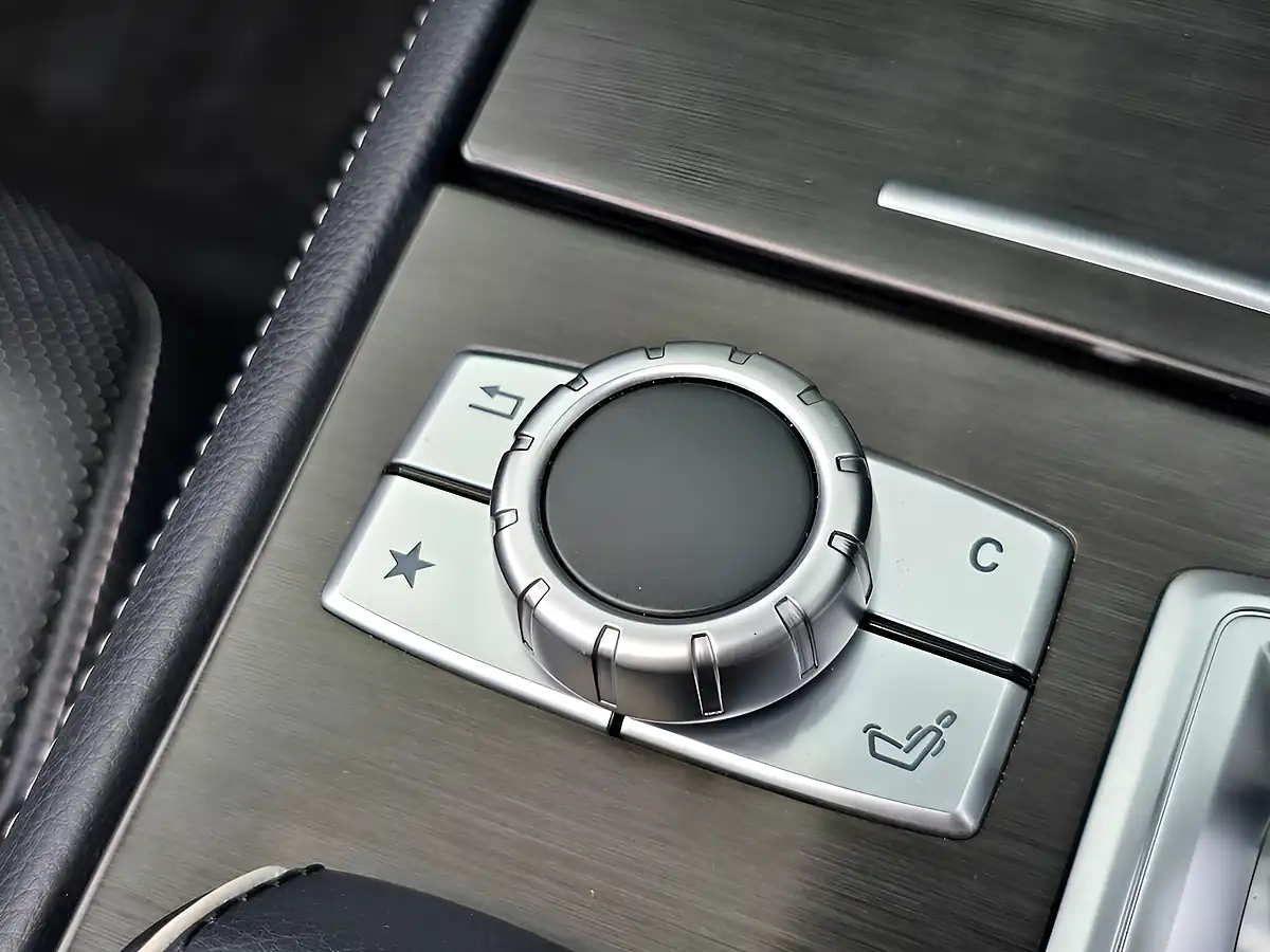 Used 2019 Mercedes-Benz Sl AMG Line (premium) Diamond White Tricoat - Interior and Exterior details 13