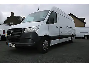 Used 2019 Mercedes-Benz Sprinter 314 Lwb White - Interior and Exterior details 13