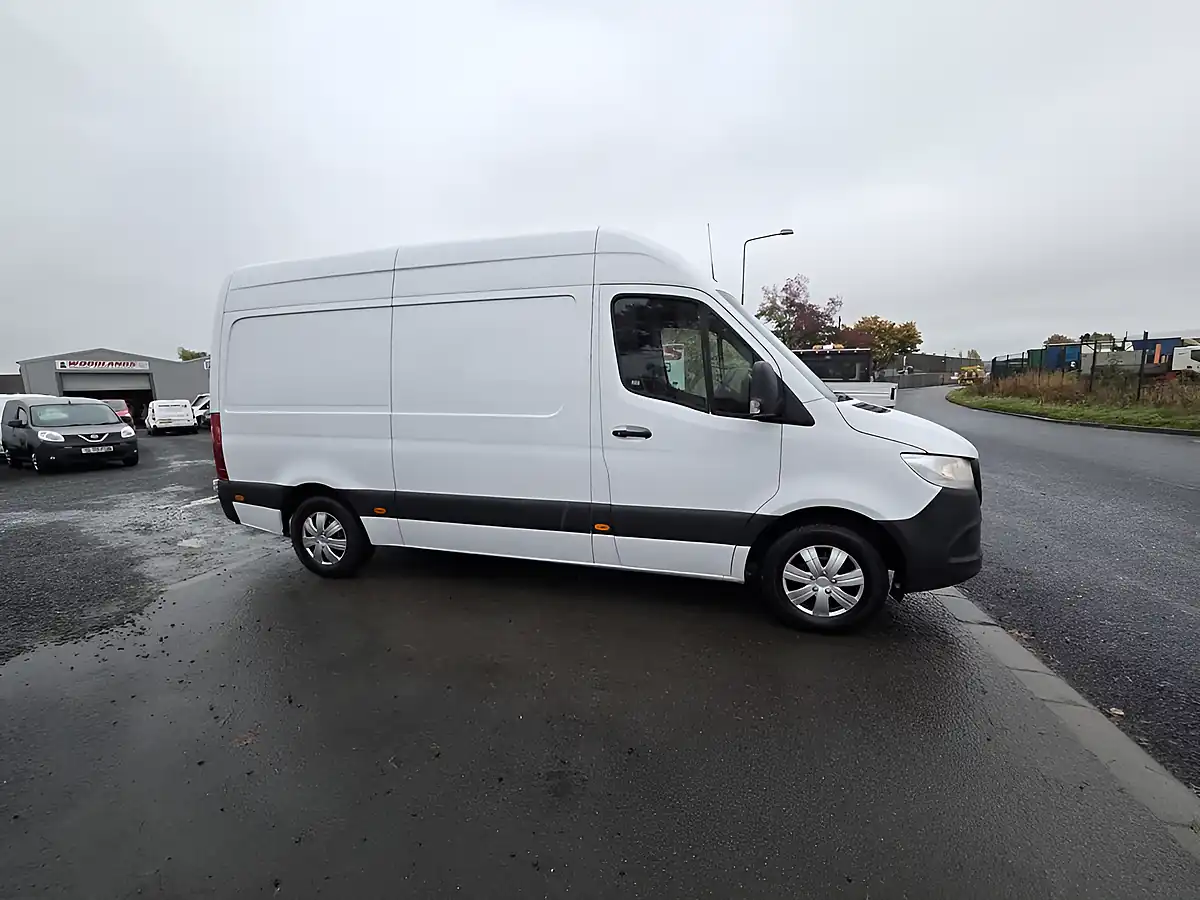 Used 2019 Mercedes-Benz Sprinter 314 RWD 35t White - Interior and Exterior details 2