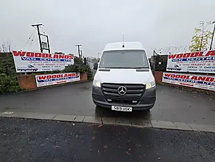 Used 2019 Mercedes-Benz Sprinter 314 RWD 35t White - Interior and Exterior details 3