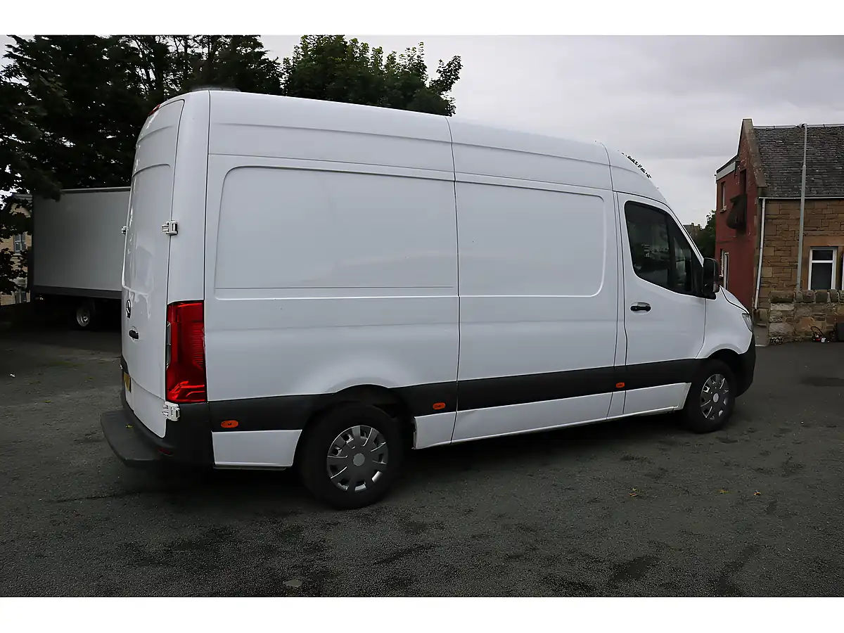 Used 2019 Mercedes-Benz Sprinter 314 White - Interior and Exterior details 10