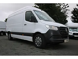 Used 2019 Mercedes-Benz Sprinter 314 White - Interior and Exterior details 11