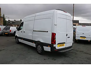 Used 2019 Mercedes-Benz Sprinter 314 White - Interior and Exterior details 5