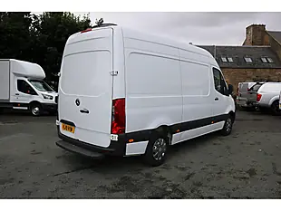 Used 2019 Mercedes-Benz Sprinter 314 White - Interior and Exterior details 8