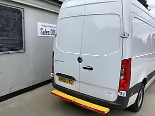 Used 2019 Mercedes-Benz Sprinter 316 Mwb White - Interior and Exterior details 10