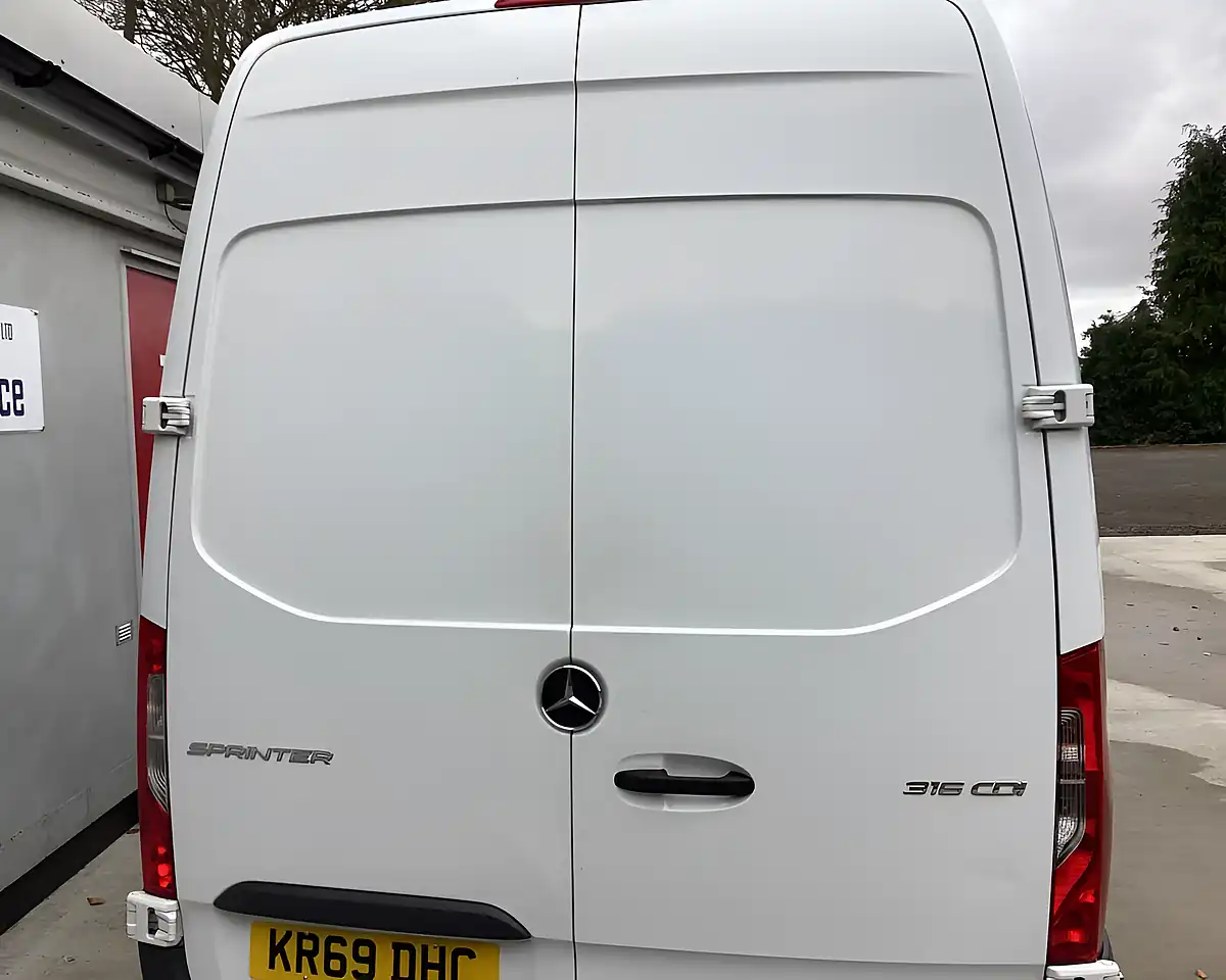 Used 2019 Mercedes-Benz Sprinter 316 Mwb White - Interior and Exterior details 16