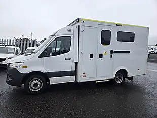 Used 2019 Mercedes-Benz Sprinter Ambulance White - Interior and Exterior details 3
