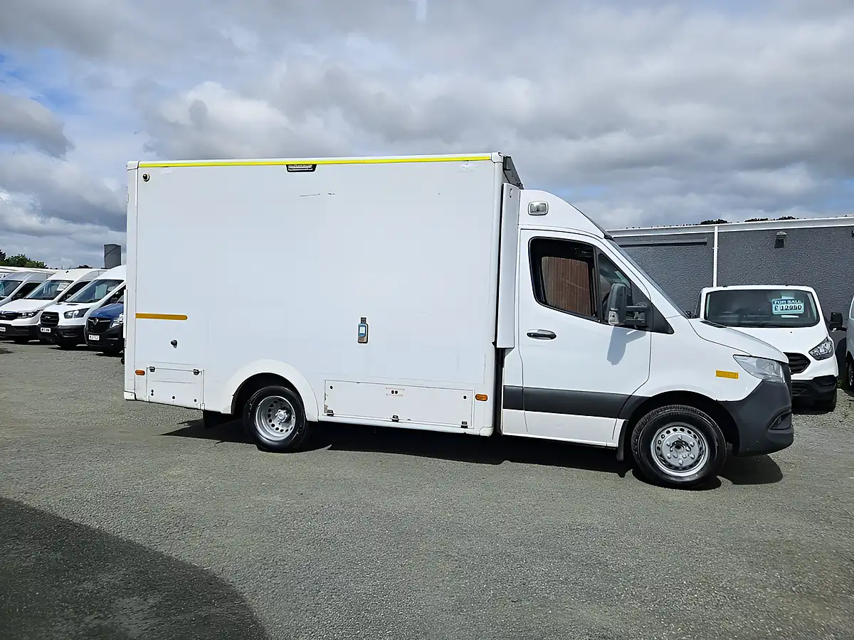 Used 2019 Mercedes-Benz Sprinter Ambulance White - Interior and Exterior details 2