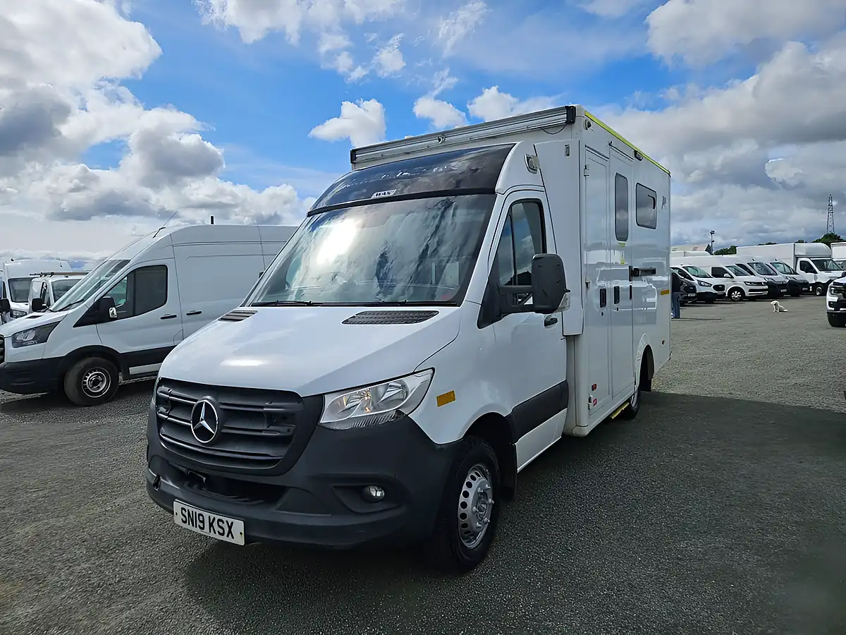 Used 2019 Mercedes-Benz Sprinter Ambulance White - Interior and Exterior details 4