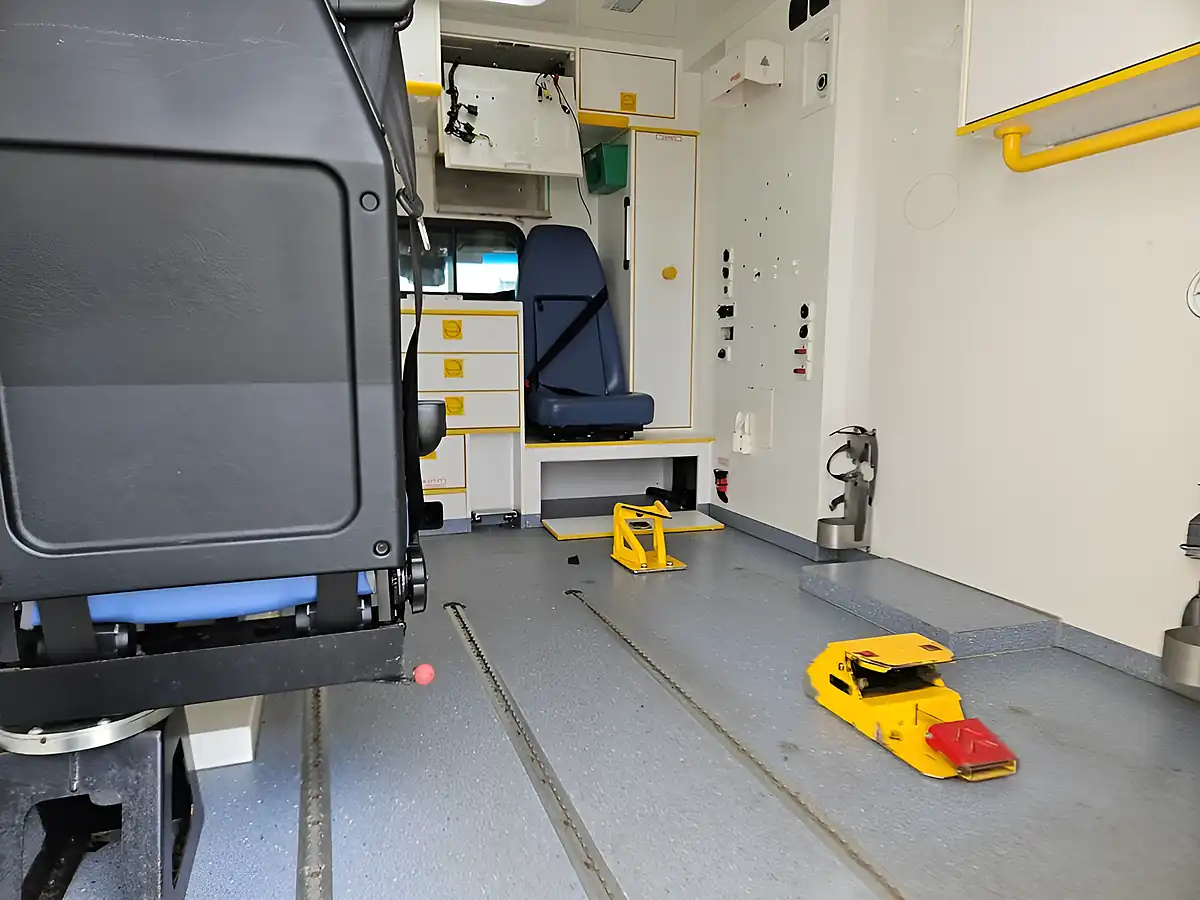 Used 2019 Mercedes-Benz Sprinter Ambulance White - Interior and Exterior details 9