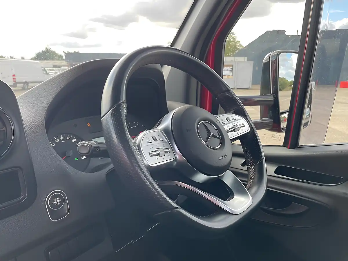 Used 2019 Mercedes-Benz Sprinter Chassis Cab Red - Interior and Exterior details 14