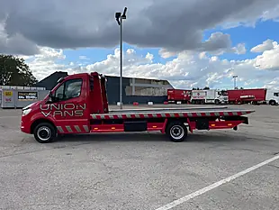 Used 2019 Mercedes-Benz Sprinter Chassis Cab Red - Interior and Exterior details 6