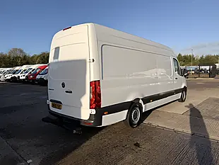 Used 2019 Mercedes-Benz Sprinter L3 H2 Lwb High Roof White - Interior and Exterior details 3