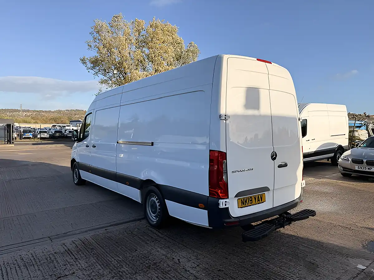 Used 2019 Mercedes-Benz Sprinter L3 H2 Lwb High Roof White - Interior and Exterior details 7