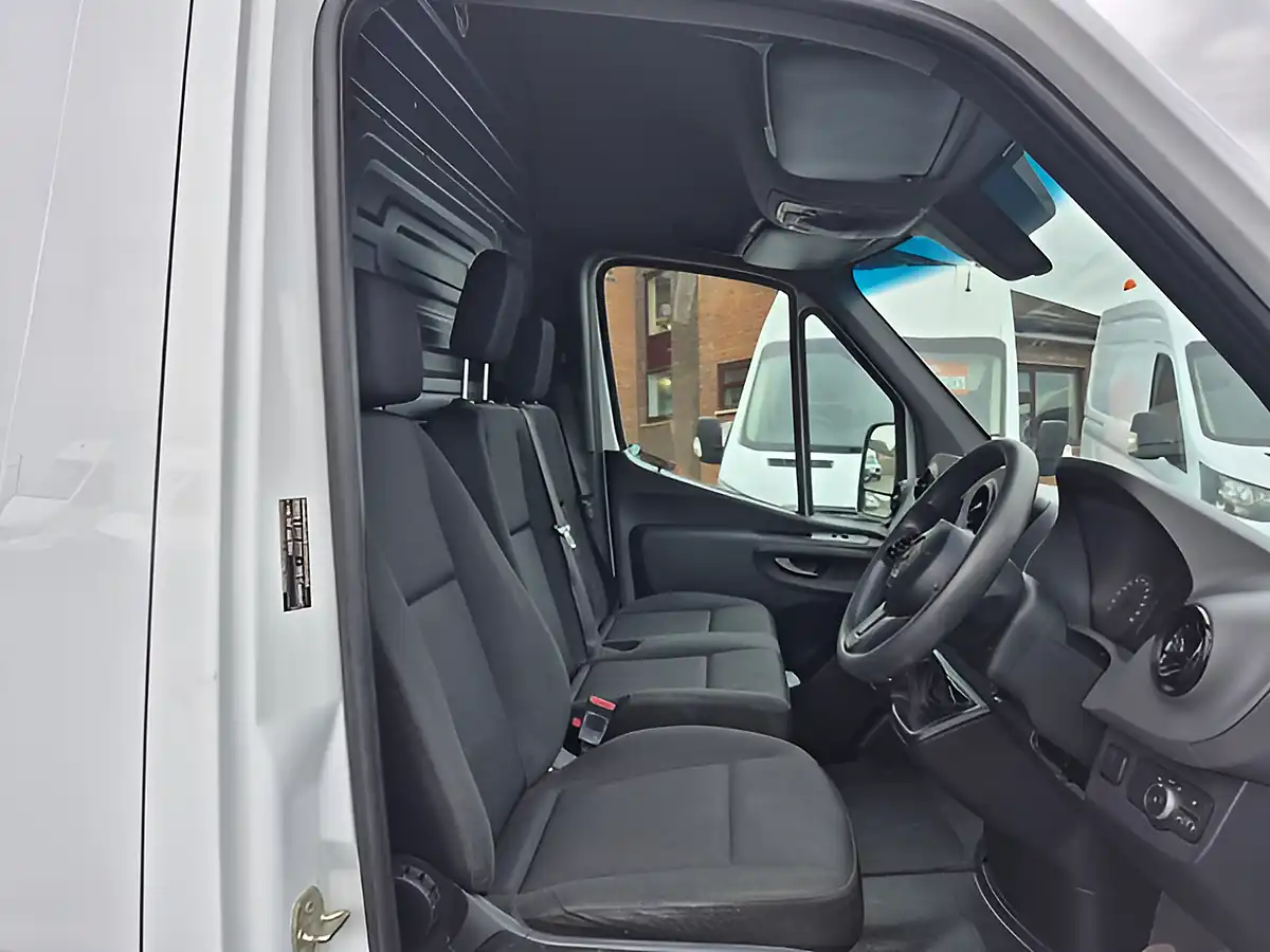 Used 2019 Mercedes-Benz Sprinter L3 H2 Lwb New Shape White - Interior and Exterior details 9