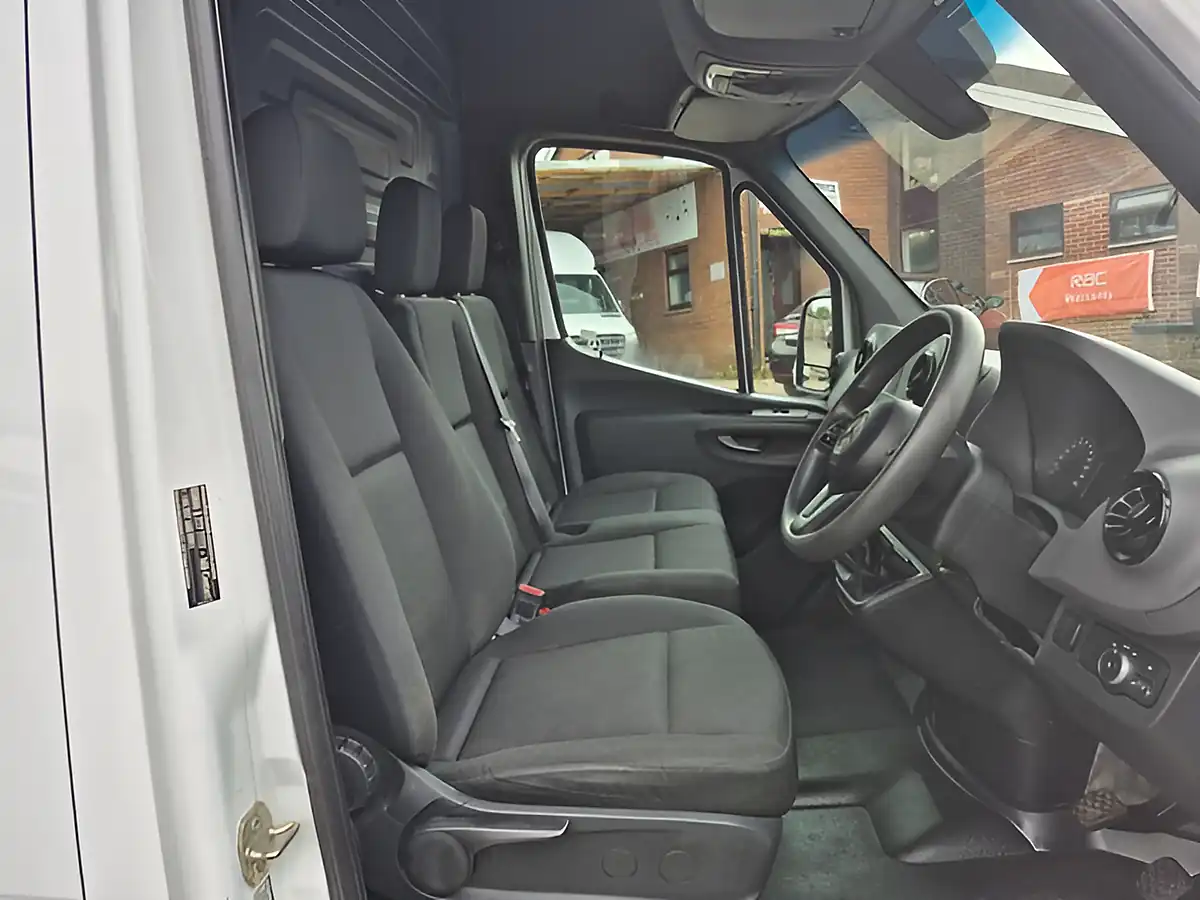 Used 2019 Mercedes-Benz Sprinter L3 H2 Lwb White - Interior and Exterior details 9
