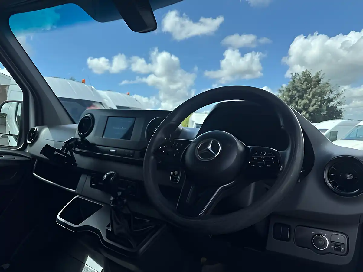 Used 2019 Mercedes-Benz Sprinter L3 H2 Lwb White - Interior and Exterior details 3