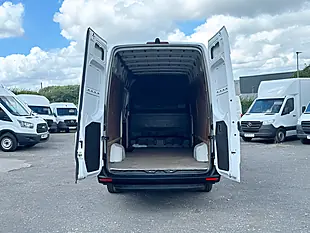 Used 2019 Mercedes-Benz Sprinter L3 H2 Lwb White - Interior and Exterior details 8