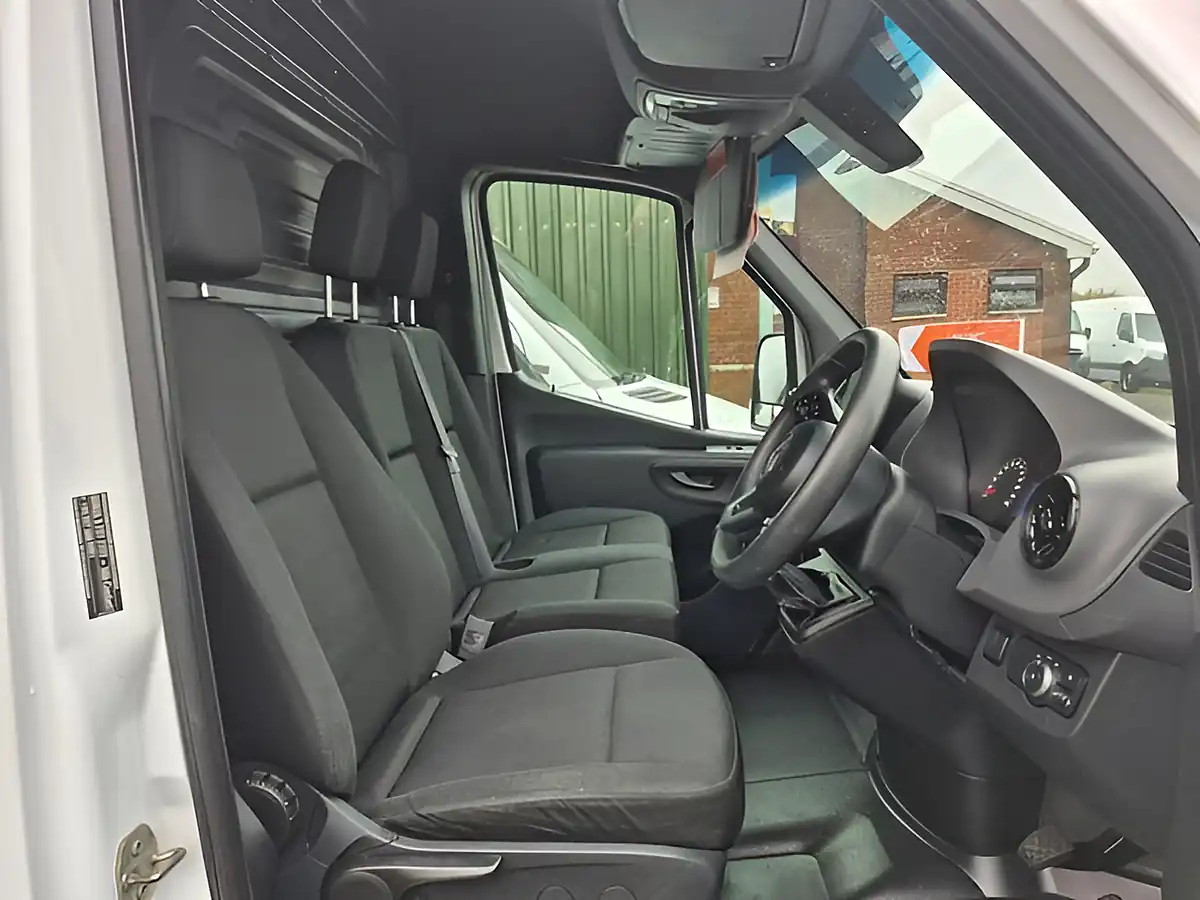 Used 2019 Mercedes-Benz Sprinter L3 H2 Lwb White - Interior and Exterior details 10