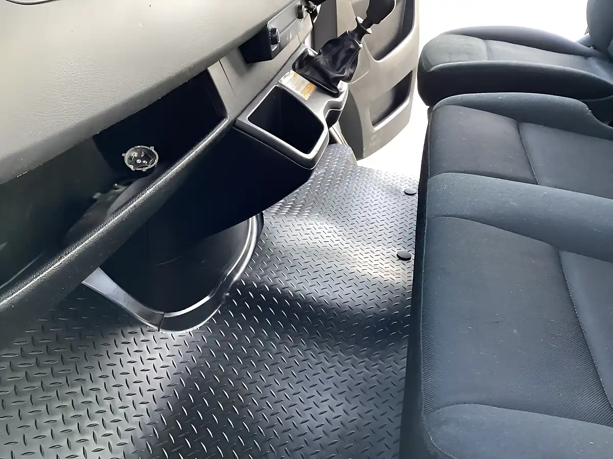 Used 2019 Mercedes-Benz Sprinter Lwb Chassis Cab White - Interior and Exterior details 11