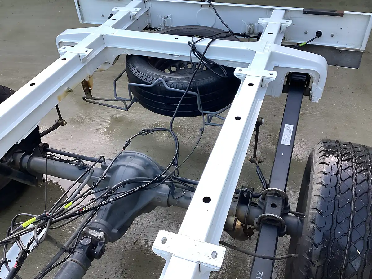 Used 2019 Mercedes-Benz Sprinter Lwb Chassis Cab White - Interior and Exterior details 13